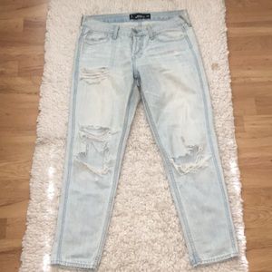 Hollister Boyfriend Jeans